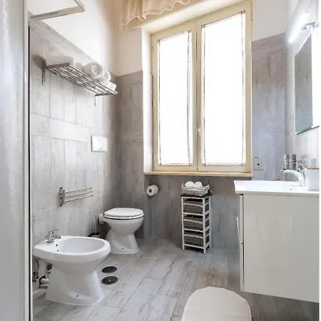 Tuanis Guest house 4*