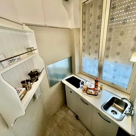 Tuanis 4* Nápoly