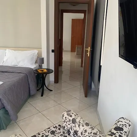 Tuanis Guest house